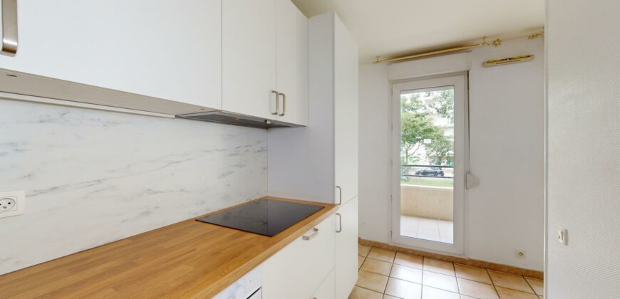 Colocation meublée de 95.0m2 – 565€ – 59800 Lille